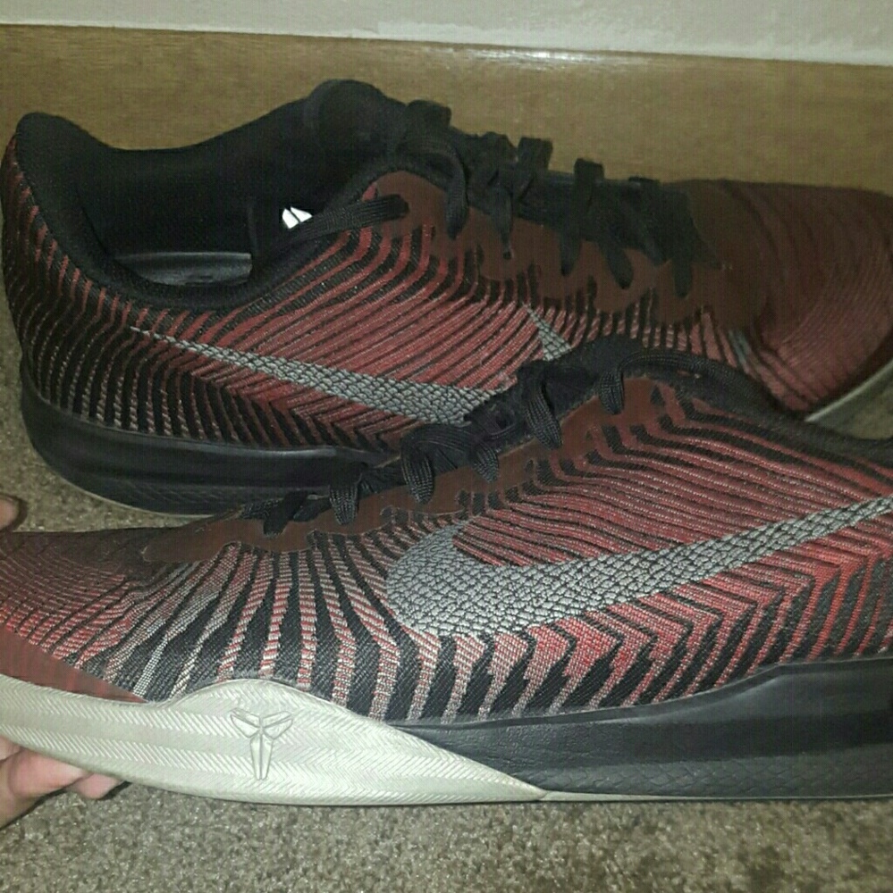 Kobe Mamba Mentality II's